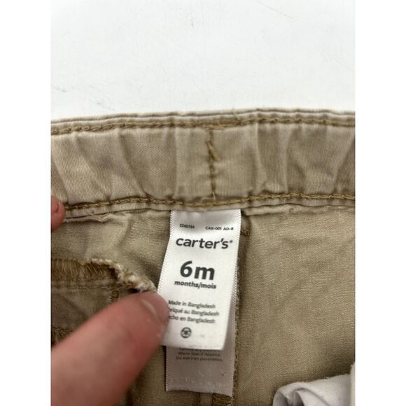 Carters 6 months Shorts - Picture 3 of 3